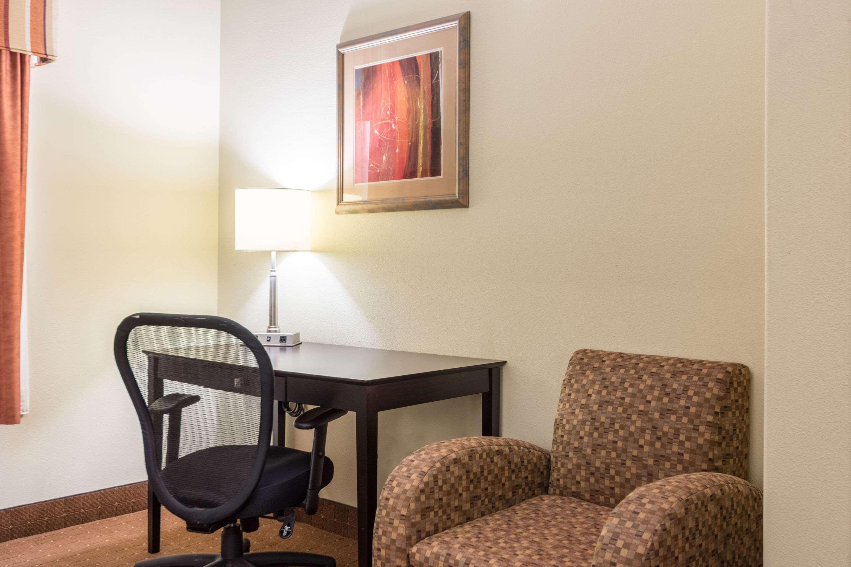 Comfort Inn & Suites Scott-West Lafayette Zewnętrze zdjęcie